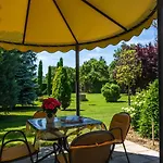 Tuscany With Panoramic Pool בית נופש